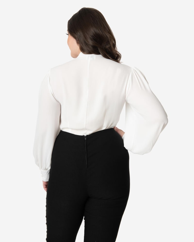 White blouse size 20 sales